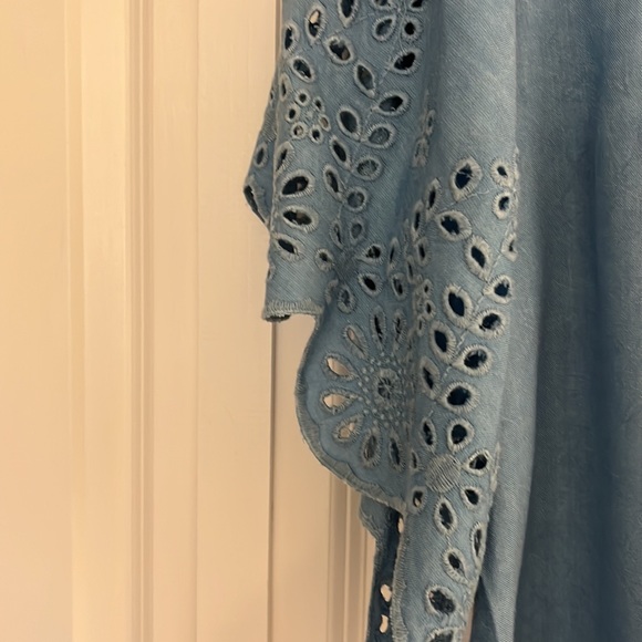 Top/ blouse - Picture 2 of 6